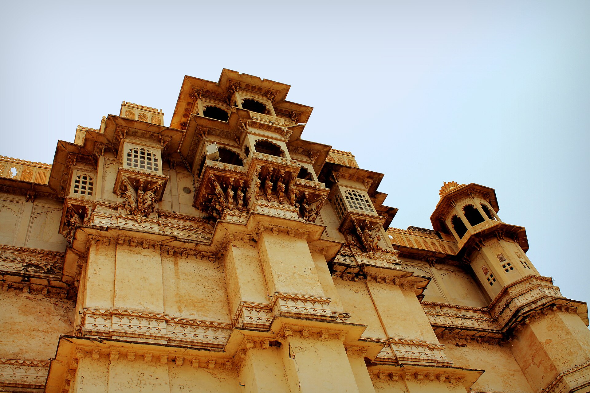 Ornate carved façade of the City Palace, Udaipur, Rajasthan