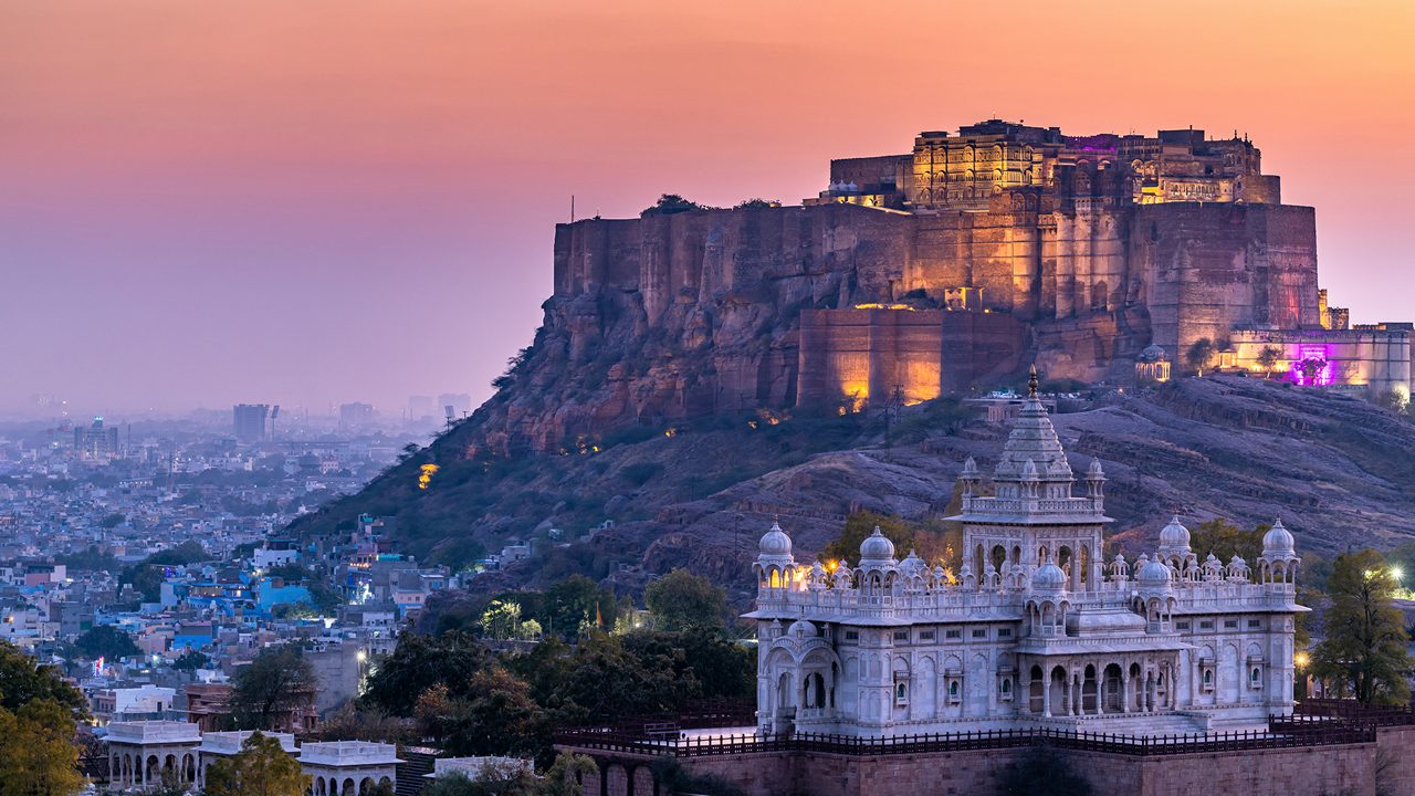 Maharaja Express / Train