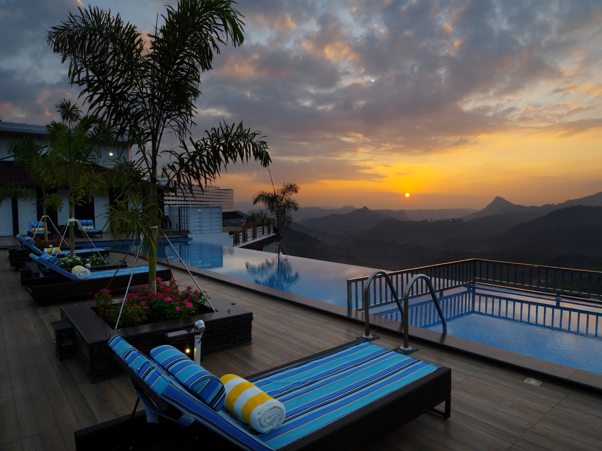 The Panoramic Getaway — Munnar, Kerala