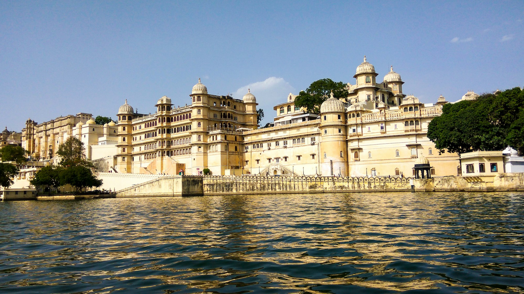 The Octopussy Way — private journey inspired by a famous India route